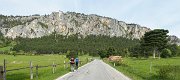 První den hlásí pěkné počasí a my se vydáváme na nenáročnou vícedélku Tirolersteig Mixtüre (5+). : rakousko, miguel, lezení, hohe wand, fenek